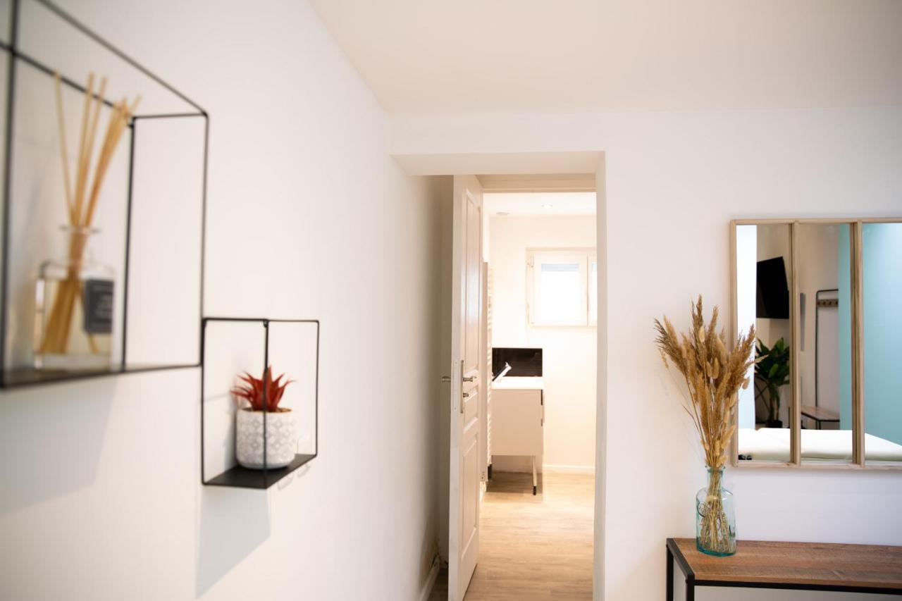 Ng Suitehome - Lille I Roubaix Barbieux I Croix - Balneo - Relax Area - Netflix - Wifi - Kitchenette Extérieur photo