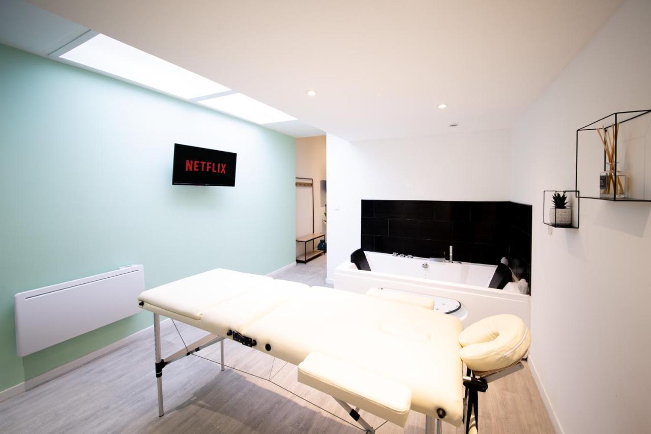 Ng Suitehome - Lille I Roubaix Barbieux I Croix - Balneo - Relax Area - Netflix - Wifi - Kitchenette Extérieur photo